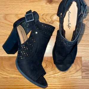 American Eagle sandal heels